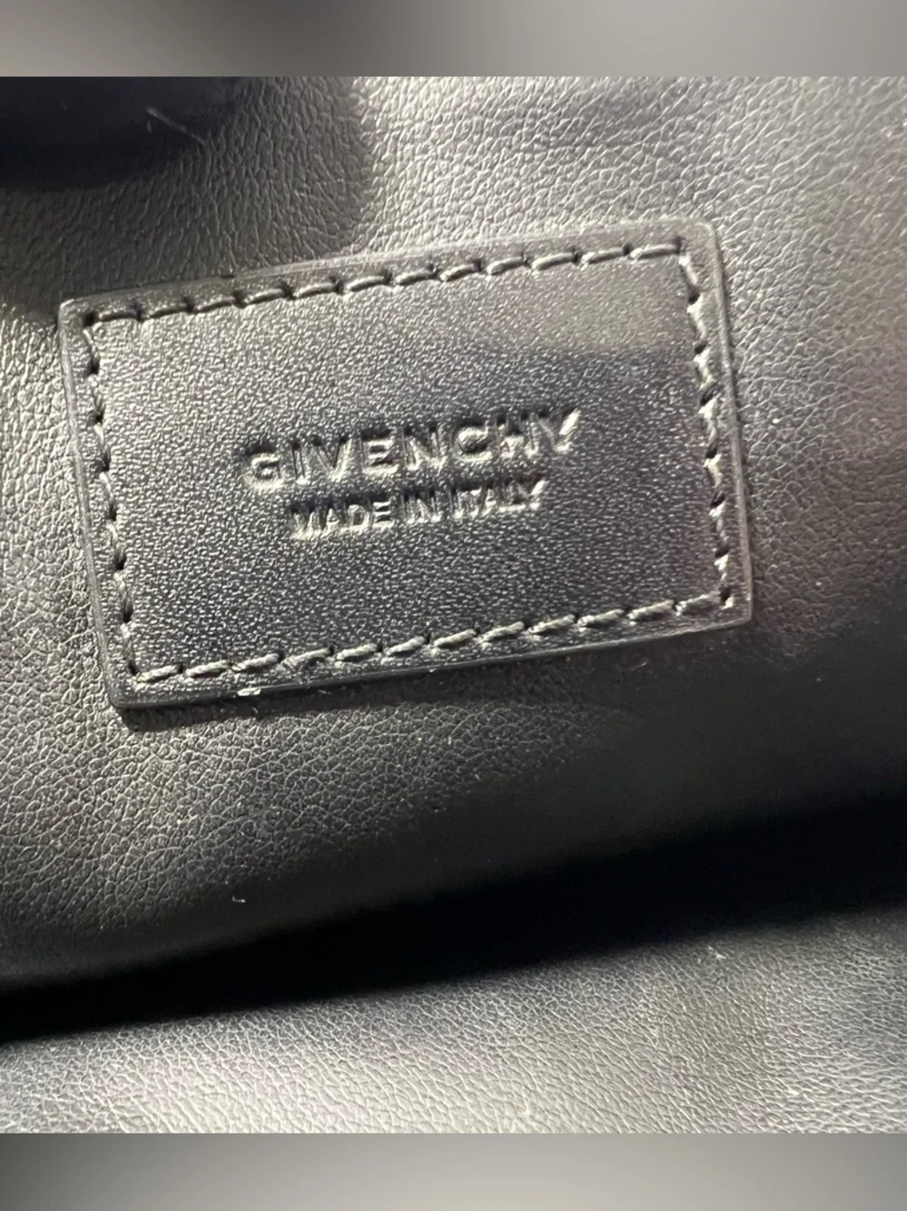 7077: Givenchy 1952 Stencil Antigona Leather Document Clutch
